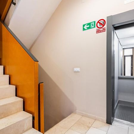 Komodo Sierpes: Bright & Classy Central Apartment Séville Extérieur photo